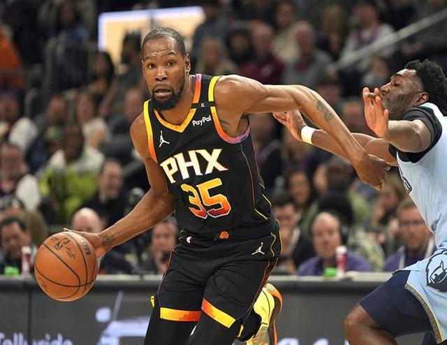 开云官网-杜兰特在瑞士队比赛中战术调整，重返赛场引发热议！的简单介绍